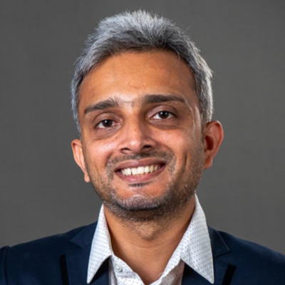 Aaqib Alvi Headshot